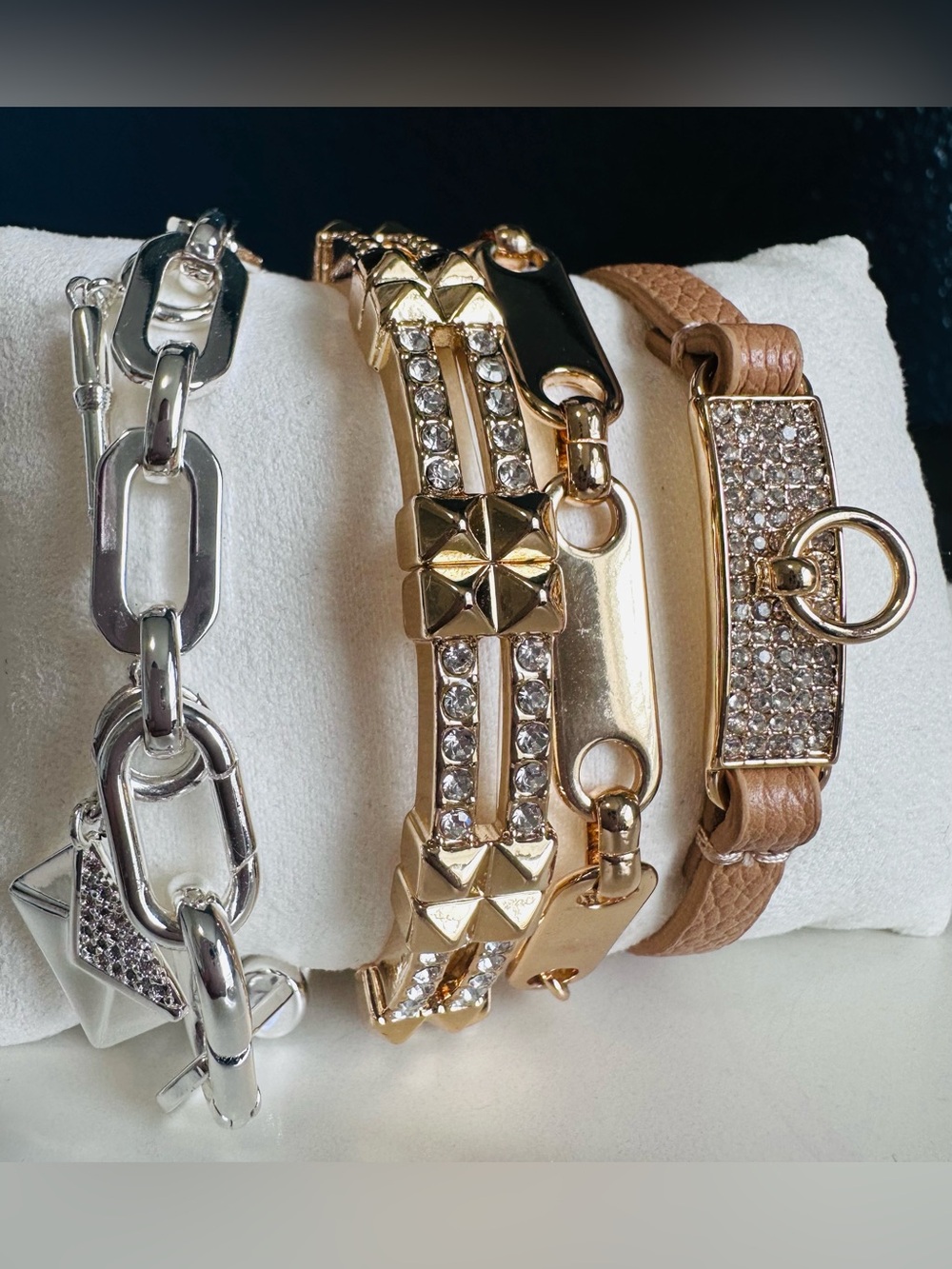 ✨Bomb Party Bracelet Stack-“4” Lot on Gold & Rhodium Plated and Charmelier